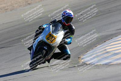 media/Jan-08-2022-SoCal Trackdays (Sat) [[1ec2777125]]/Turn 10 (2pm)/